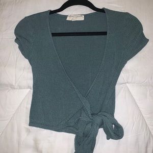 UO Green Crop Tie